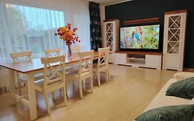 Koblenzliebe Rhein Ferienwohnung 3-Zimmer Garten Parking